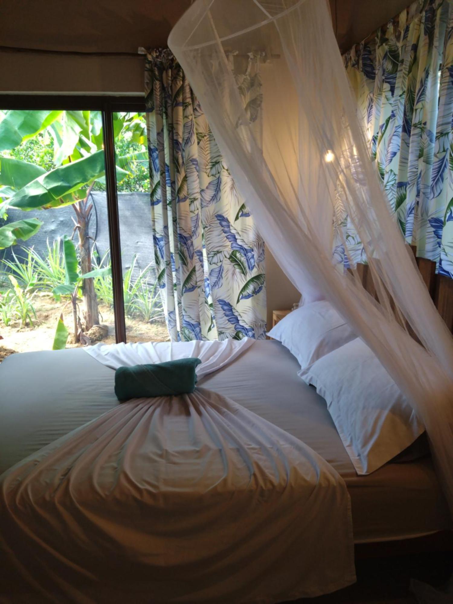 A Peace In Paradise Anse Royale Exterior photo